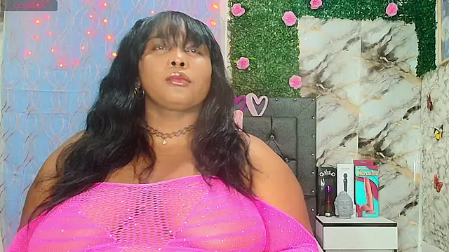 Snapshot of ebony_544 chatting on October 7, 3:29 am ebony 544 online show from October 7, 3:29 am