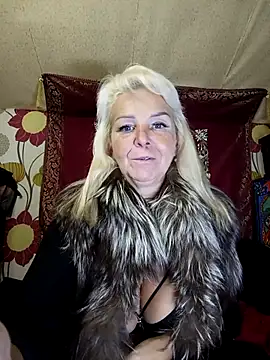 Snapshot of CassandraSandra44 chatting on November 26, 5:57 pm CassandraSandra44 online show from November 26, 5:57 pm