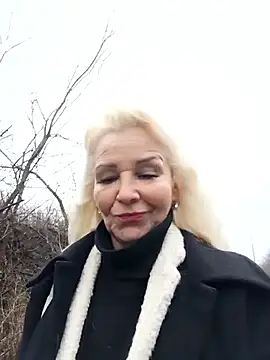 CassandraSandra44 online show from January 8, 9:26 am