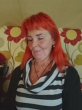 CassandraSandra44 online show from May 28, 4:24 pm