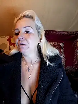 CassandraSandra44 online show from February 21, 5:09 am