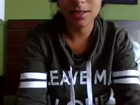 cinnaminnie online show from January 12, 9:29 pm