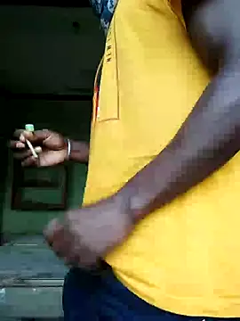 Snapshot of Hunter_boy9 chatting on February 23, 1:02 am Hunter boy9 online show from February 23, 1:02 am