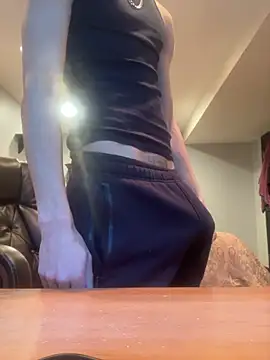 ZADDY48 online show from March 1, 9:15 pm