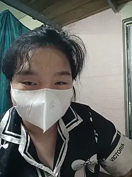 Thomgdee online show from May 18, 4:56 pm