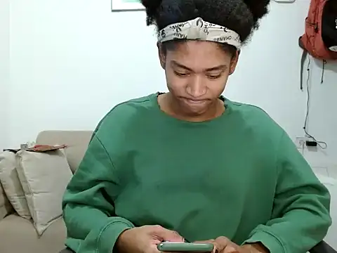 miriam775 online show from February 28, 8:08 pm