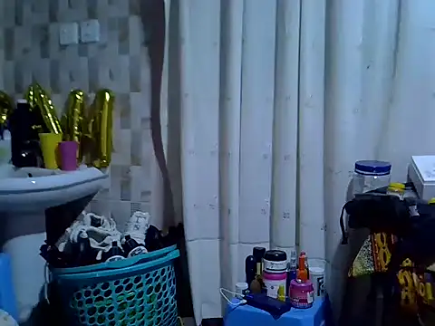 Just Karu online show from April 10, 9:44 pm