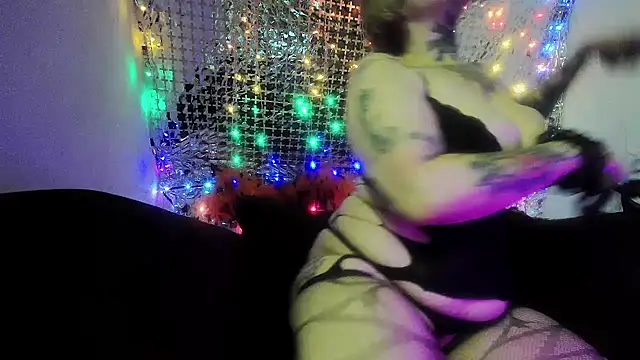Hunniebunnie78 online show from July 15, 12:39 am