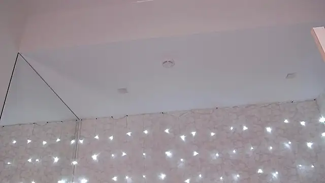 Snapshot of Evapeach_ chatting on January 19, 10:17 pm Evapeach online show from January 19, 10:17 pm