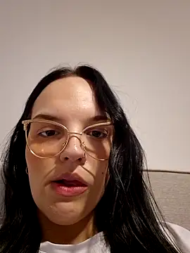 Jujuicy 97 online show from February 9, 7:01 pm