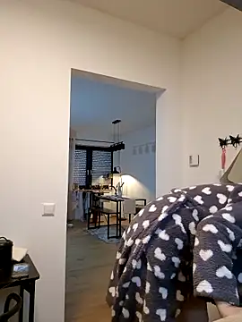 Jujuicy 97 online show from October 26, 7:09 am