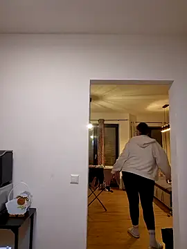 Jujuicy 97 online show from March 19, 6:41 pm