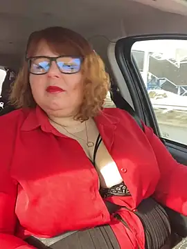 Snapshot of Tania-myr87_ZD chatting on March 10, 7:33 am Tania-myr87 ZD online show from March 10, 7:33 am