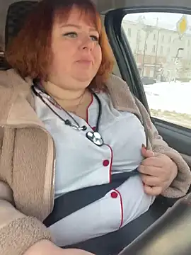 Snapshot of Tania-myr87_ZD chatting on February 18, 4:04 am Tania-myr87 ZD online show from February 18, 4:04 am