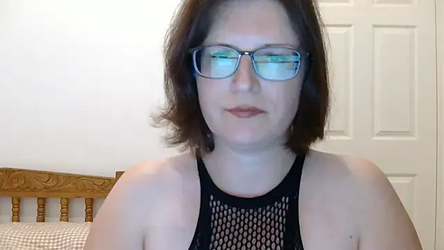 CrimsonMistress online show from December 20, 10:23 pm