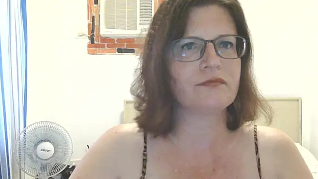 CrimsonMistress online show from March 25, 10:30 pm