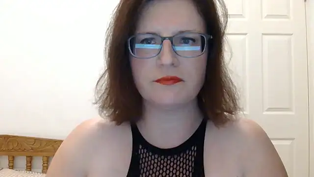 CrimsonMistress online show from December 1, 7:04 pm