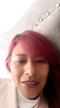 natashaanurak online show from December 20, 6:35 pm