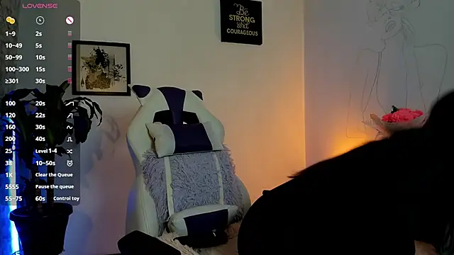 natashaanurak online show from September 25, 3:34 am