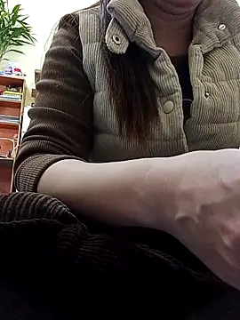 Snapshot of JasminePham chatting on February 19, 7:28 am JasminePham online show from February 19, 7:28 am