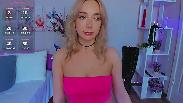 MissLisaX online show from April 25, 3:09 am