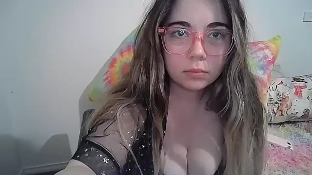 Snapshot of brooklynivy chatting on September 23, 3:52 pm brooklynivy online show from September 23, 3:52 pm