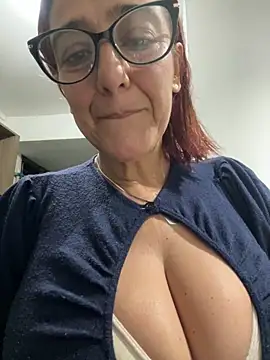 anastasia and jordan online show from February 13, 10:15 am