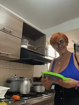 anastasia and jordan online show from February 25, 6:08 pm