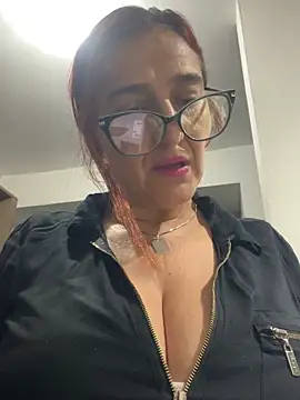 anastasia and jordan online show from February 24, 10:05 am