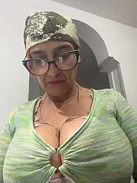 anastasia and jordan online show from April 25, 7:44 am