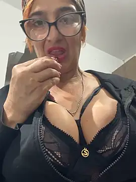 anastasia and jordan online show from April 24, 7:21 am