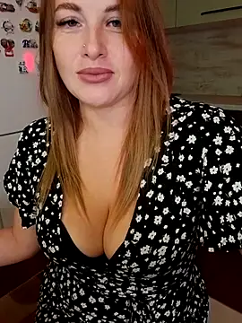 Cute Hot Alice online show from October 31, 8:27 pm