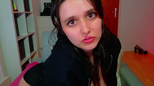 Snapshot of jenna-sxy19 chatting on March 4, 8:16 pm jenna-sxy19 online show from March 4, 8:16 pm