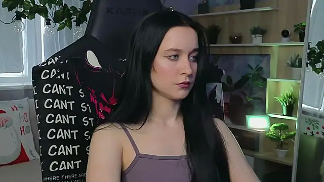 Snapshot of KiraLiLime chatting on March 15, 12:02 pm KiraLiLime online show from March 15, 12:02 pm