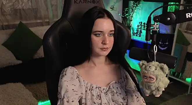 KiraLiLime online show from November 4, 10:13 pm