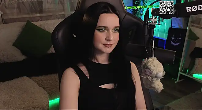 KiraLiLime online show from November 21, 4:06 pm