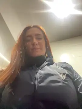 Snapshot of _KarolSmith chatting on March 4, 8:49 pm KarolSmith online show from March 4, 8:49 pm