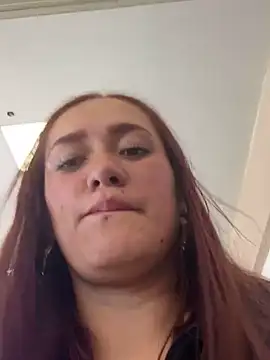 Snapshot of _KarolSmith chatting on January 20, 1:32 pm KarolSmith online show from January 20, 1:32 pm