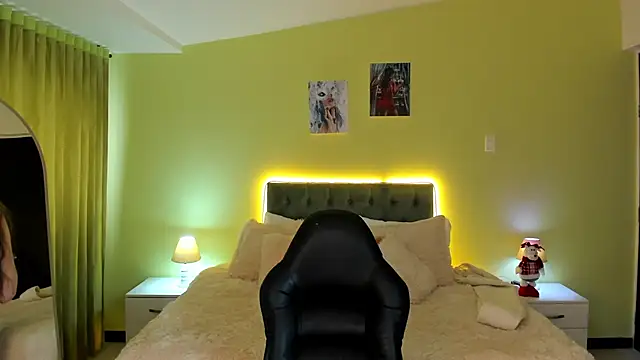  Charlotte evans 1 online show from November 27, 7:58 pm