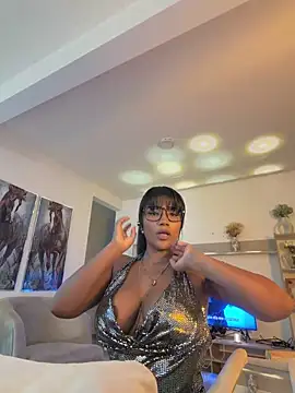 Jessie-pradoo online show from May 9, 10:02 pm