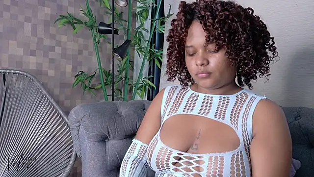 nataly velez online show from November 23, 7:13 pm