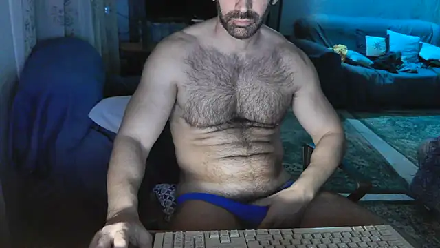 TebaldHot online show from November 9, 4:00 pm