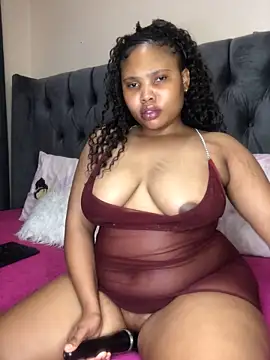 Anaelle24 online show from March 30, 3:30 am