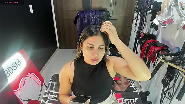 violet bdsmx online show from October 12, 9:38 pm