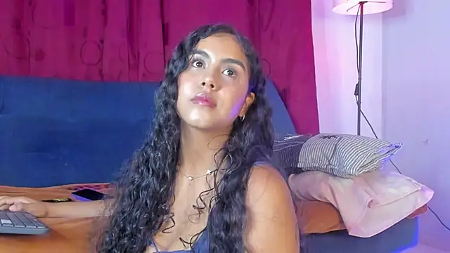 swetty loverss online show from November 20, 11:03 pm