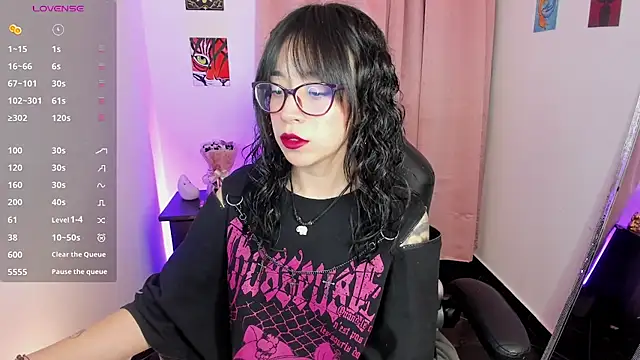 Snapshot of indra_cam chatting on September 16, 3:40 am indra cam online show from September 16, 3:40 am