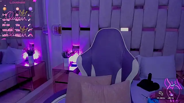 mia schwarz online show from March 17, 11:30 pm