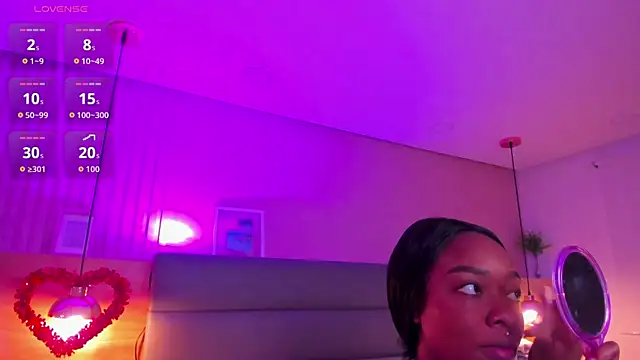 mia schwarz online show from February 25, 9:03 pm