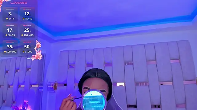 mia schwarz online show from February 12, 9:36 pm