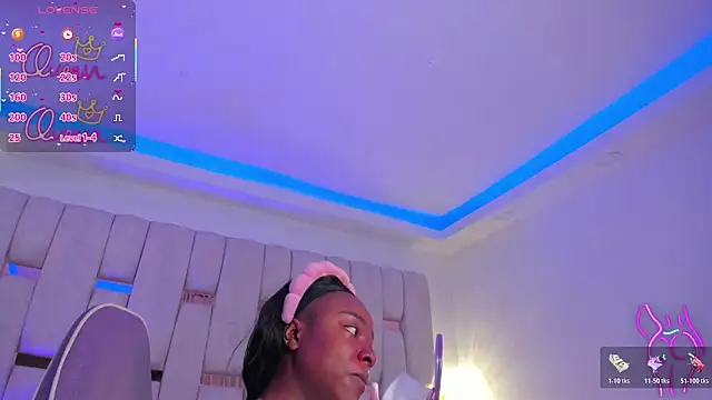 mia schwarz online show from February 7, 2:03 pm